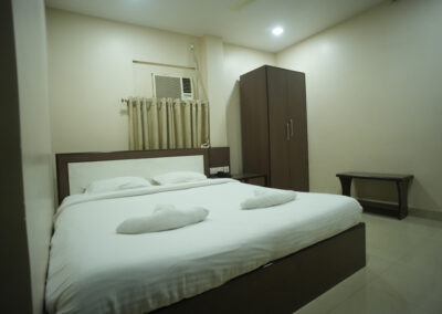 hotel booking in Kolkata